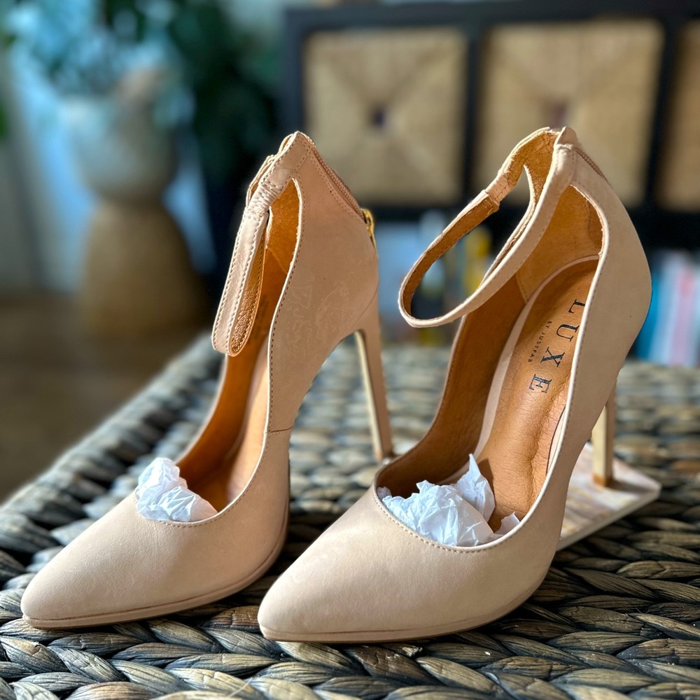 LUXE by JustFab